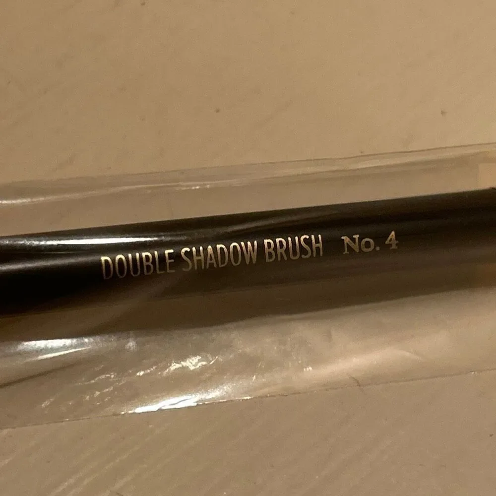 Belle Beauty Double Sided Eye Shadow Brush #4 Professional Makeup Blend New